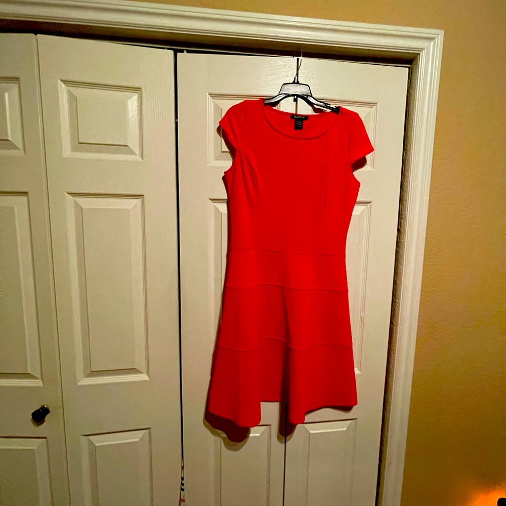 Glamor tangerine and color flare bottom dress